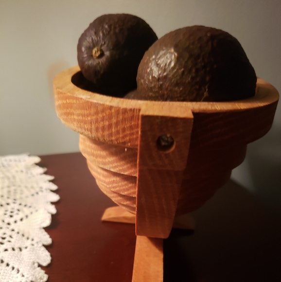 Wooden Collapsible Fruit/Vegetable Basket - Picture 7 of 8